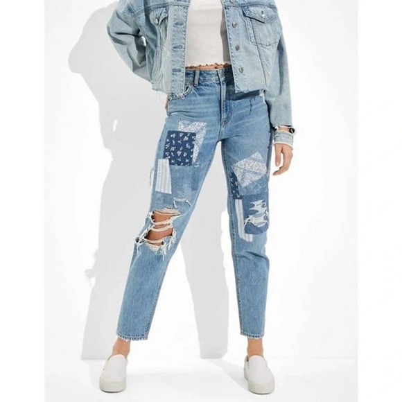 American Eagle AE Patched Mom Straight Jean Shadow Patched Blue Jeans size 0 - Picture 1 of 9